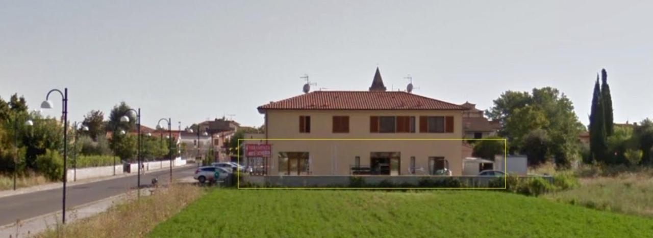Negozio in a Martin Luther King 54, San Giuliano Terme, {3} - Foto 1