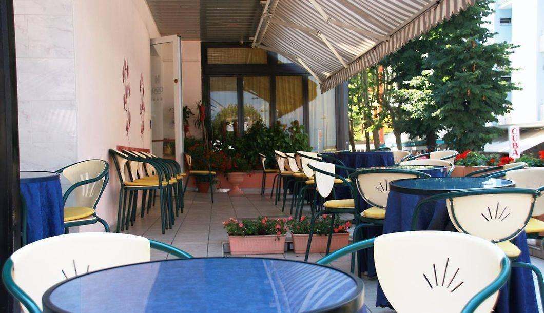 Hotel in Viale Regina Margherita, Rimini, {3} - Foto 2