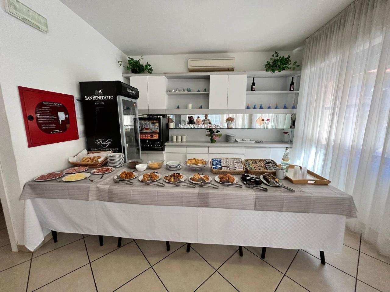 Hotel in , Rimini, {3} - Foto 2