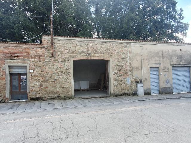 Business space, Peccioli - Photo 1