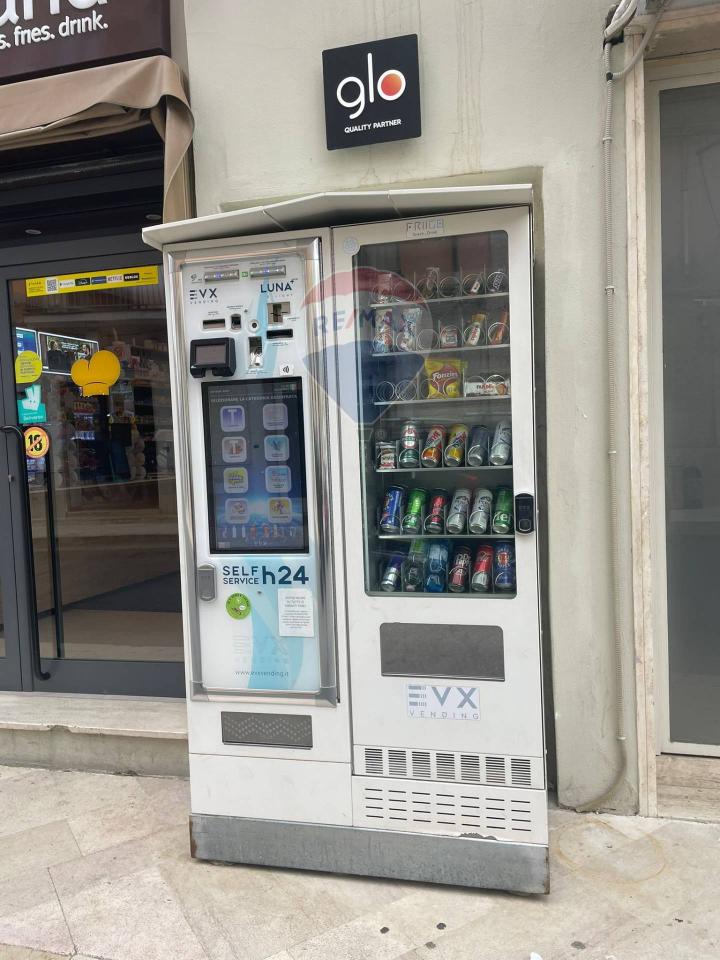 Esercizio commerciale in Via Campania 6, Corigliano-Rossano, {3} - Foto 1