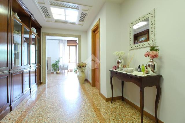 3-room flat in {3}, Largo De Gasperi 7 - Photo 1