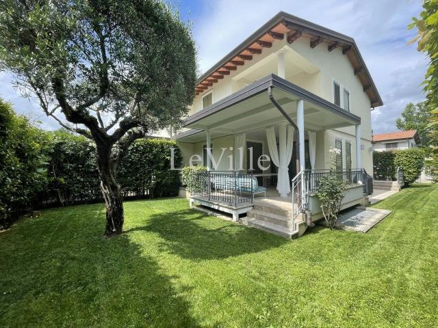 Villa in Via Conrcodia 55, Pietrasanta - Foto 1