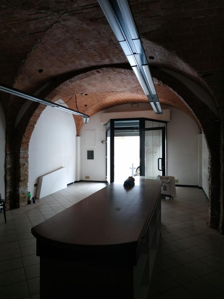Locale commerciale in , Empoli, {3} - Foto 2