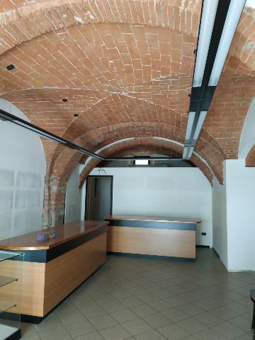 Business space, Empoli - Photo 1