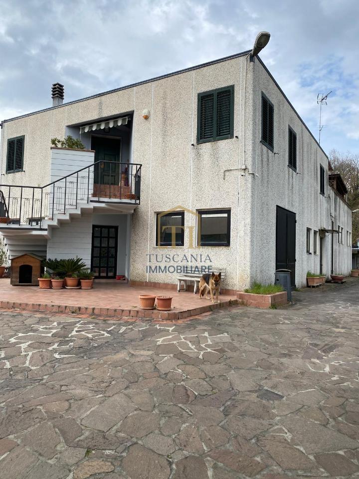 Capannone in , Colle Di Val D'Elsa, {3} - Foto 2