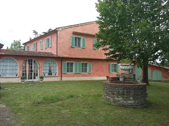 Mansion, Crespina Lorenzana - Photo 1