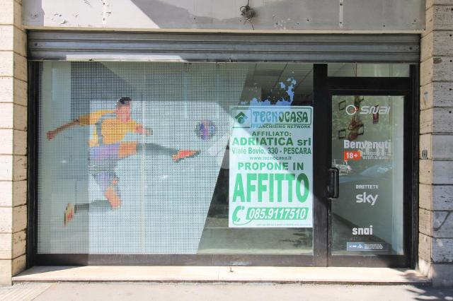 Shop in Viale Bovio 345, Pescara - Photo 1