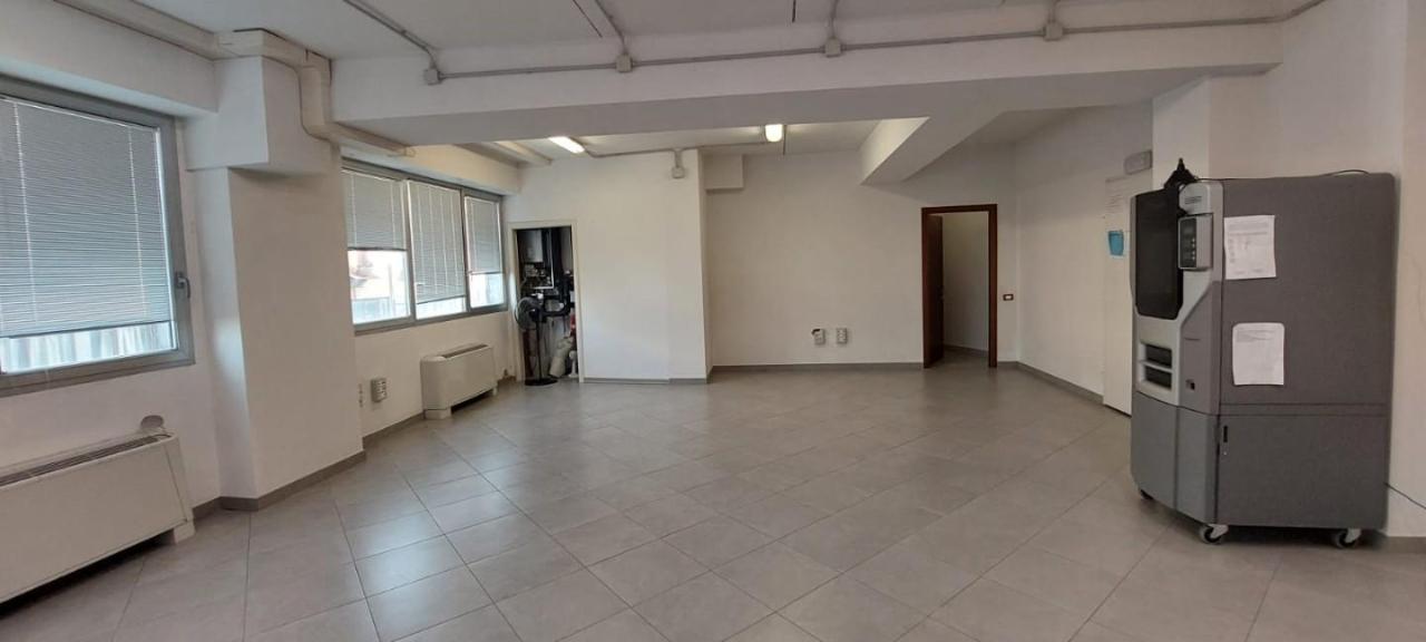 Capannone in , Empoli, {3} - Foto 2