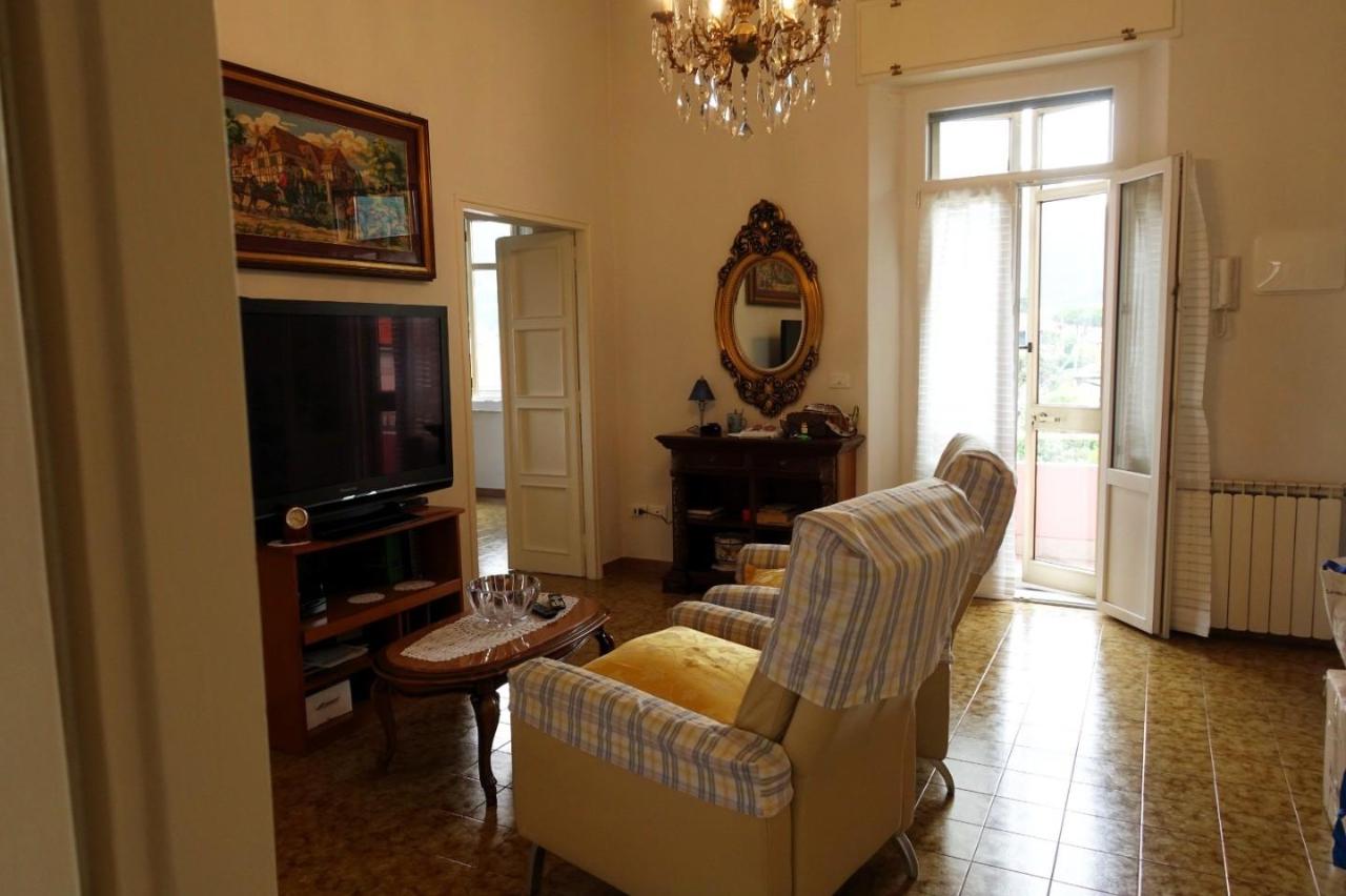 appartamento in vendita a Massa in zona Centro Storico