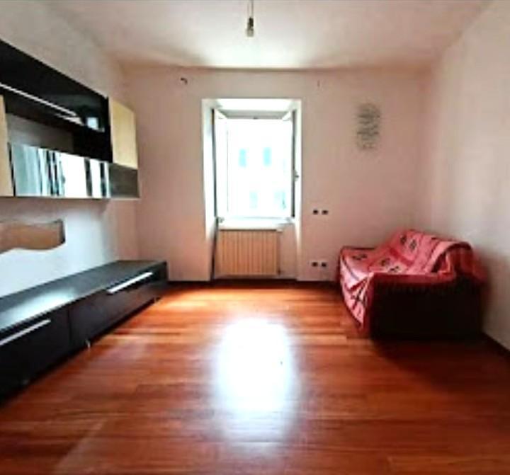 appartamento in vendita a Carrara in zona Marasio