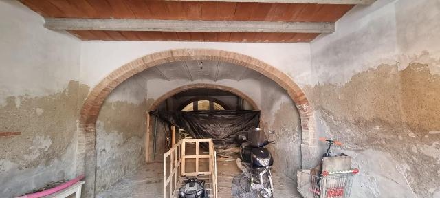 Geschäftsraum in {3}, a del Camposanto 17 - Foto 1