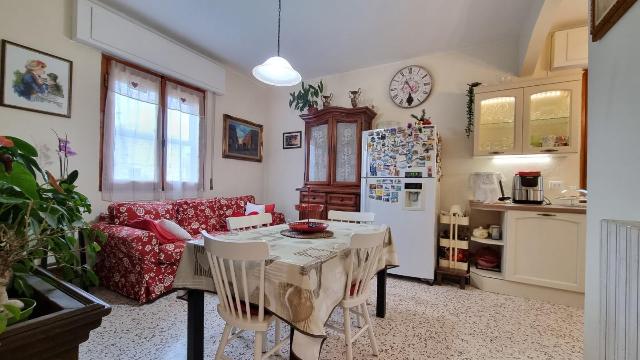 4-room flat, Collesalvetti - Photo 1