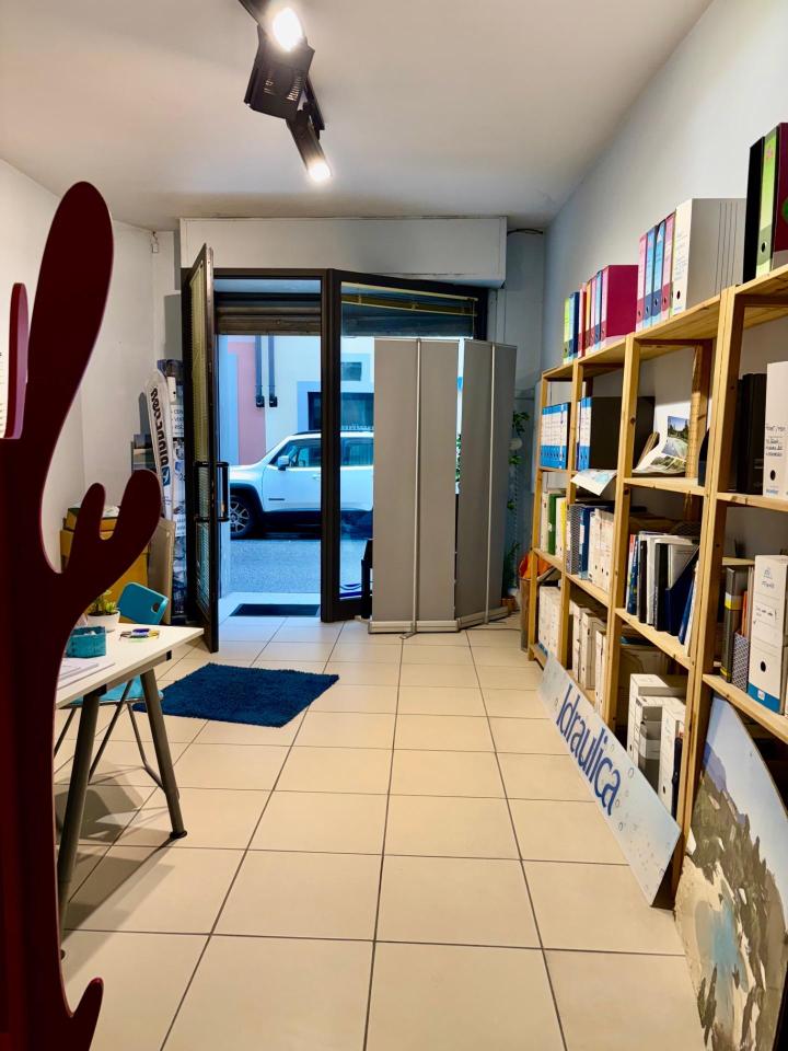 Locale commerciale in , Empoli, {3} - Foto 1