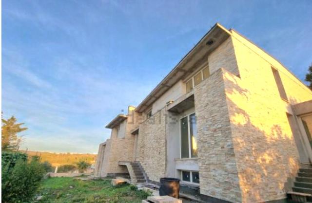 Terraced house in del Pino 173, Livorno - Photo 1