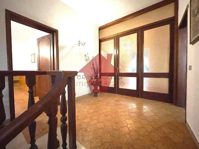 Apartament in P 3, Vinci - Photo 1