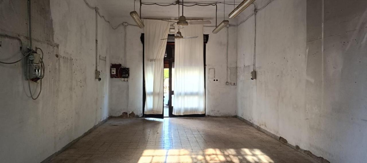 Laboratorio in , Cascina, {3} - Foto 2