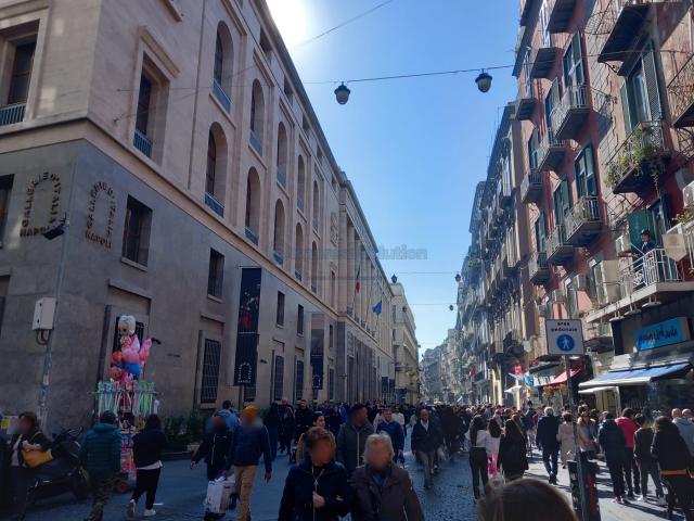 Warehouse in Via Emanuele De Deo, Napoli - Photo 1