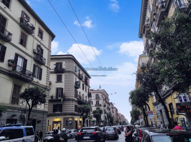 Shop in Corso Giuseppe Garibaldi, Napoli - Photo 1