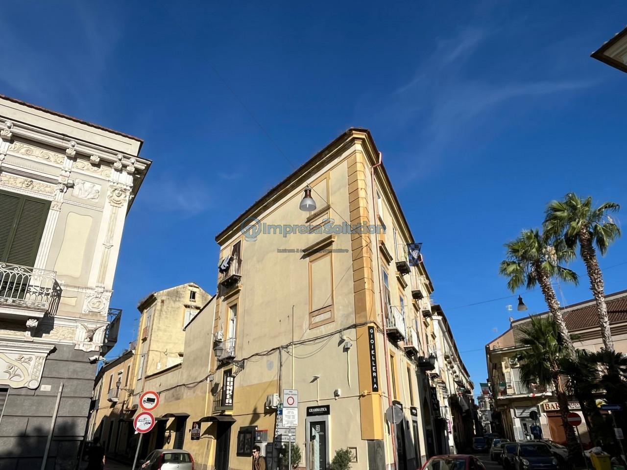 Negozio in Via Magenta, Aversa, {3} - Foto 1
