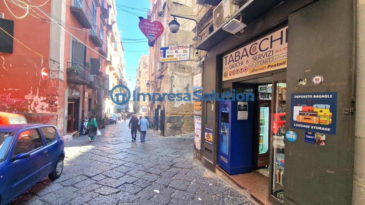 Tabaccheria in Via San Mattia, Napoli, {3} - Foto 2
