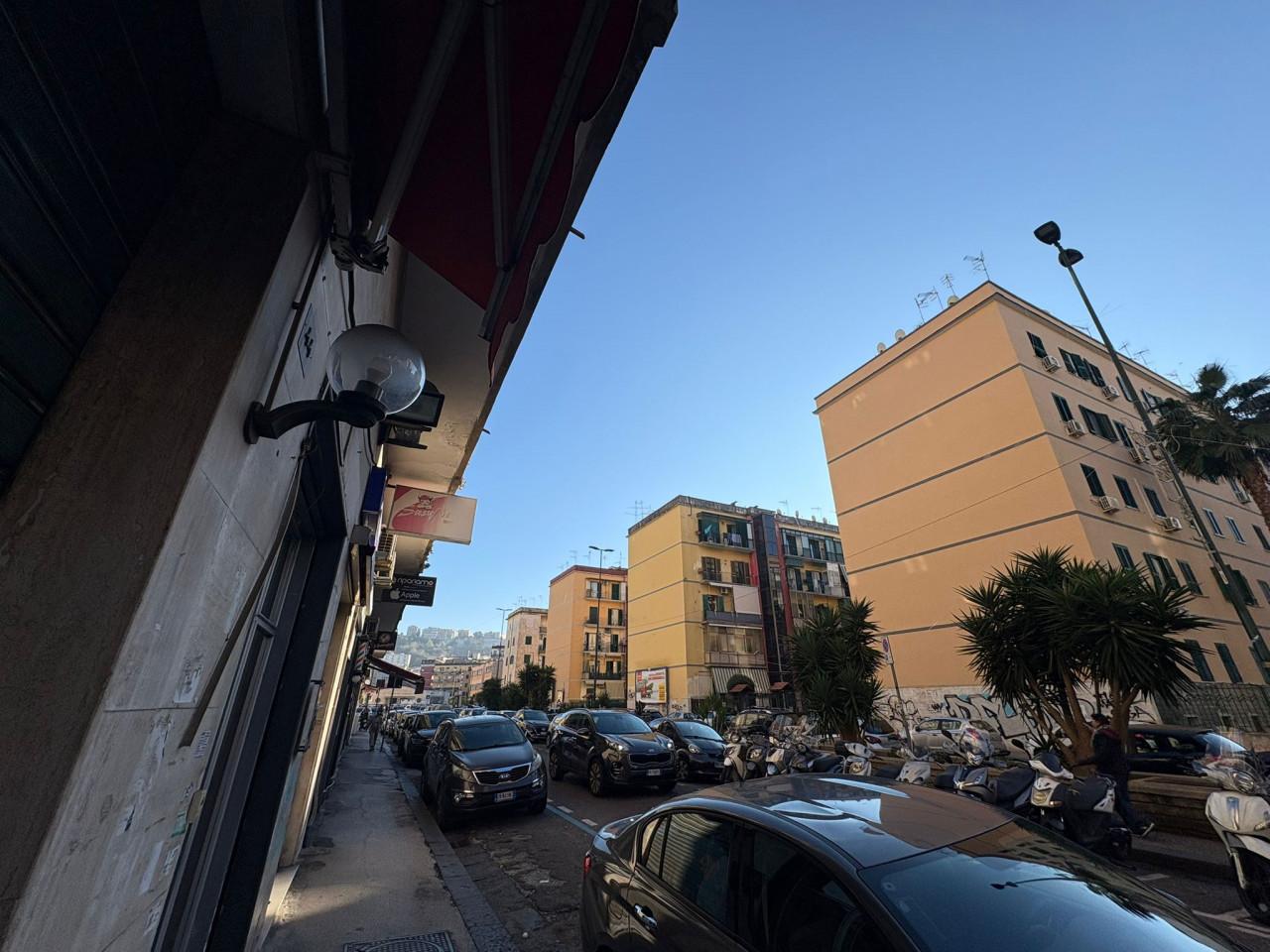 Negozio in Via Lepanto, Napoli, {3} - Foto 1
