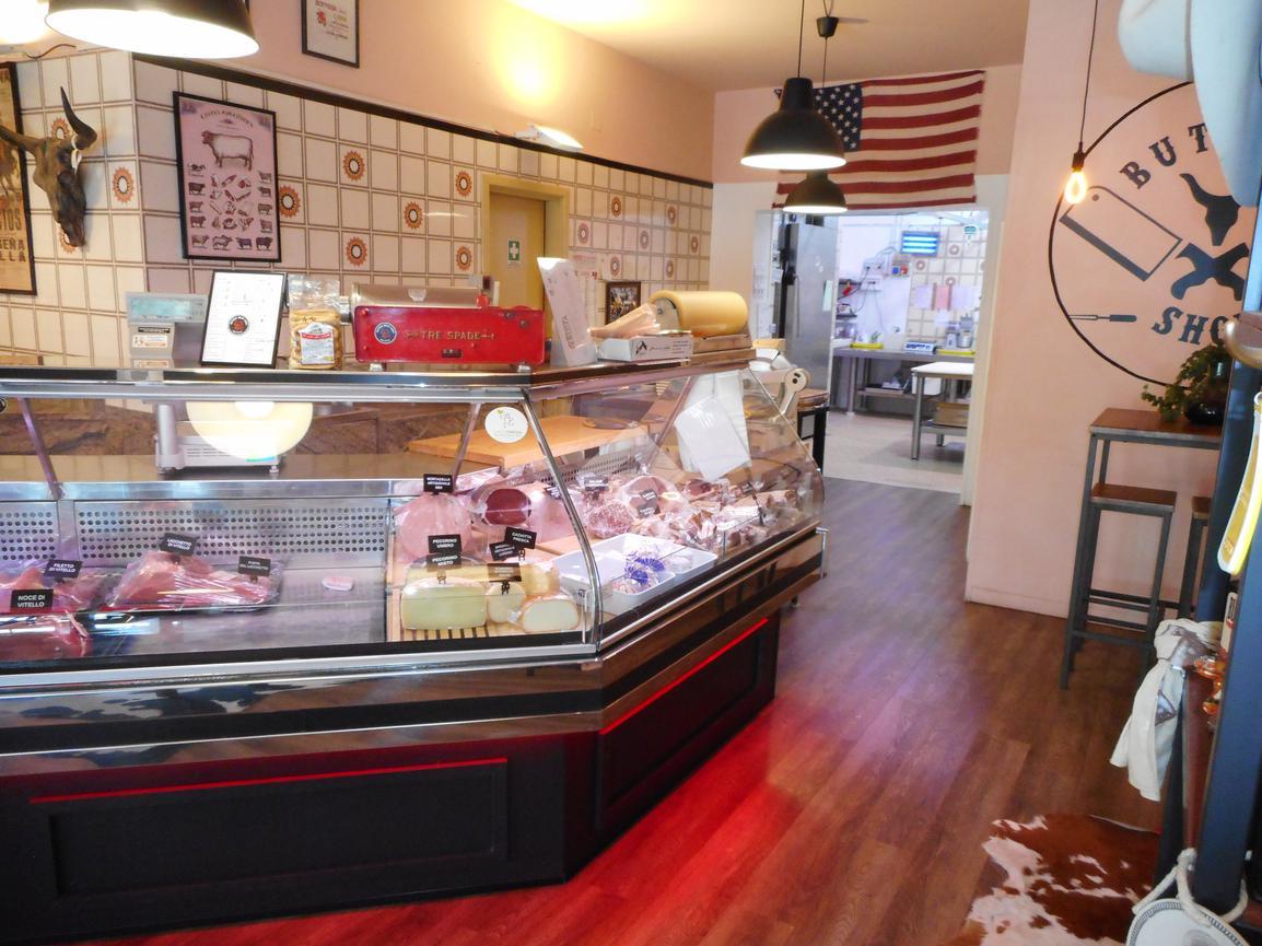 Negozio in Via Giuseppe di Vittorio 88, Corciano, {3} - Foto 2