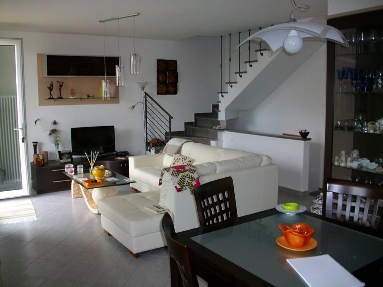 casa indipendente in vendita a Rosignano Marittimo in zona Rosignano Solvay