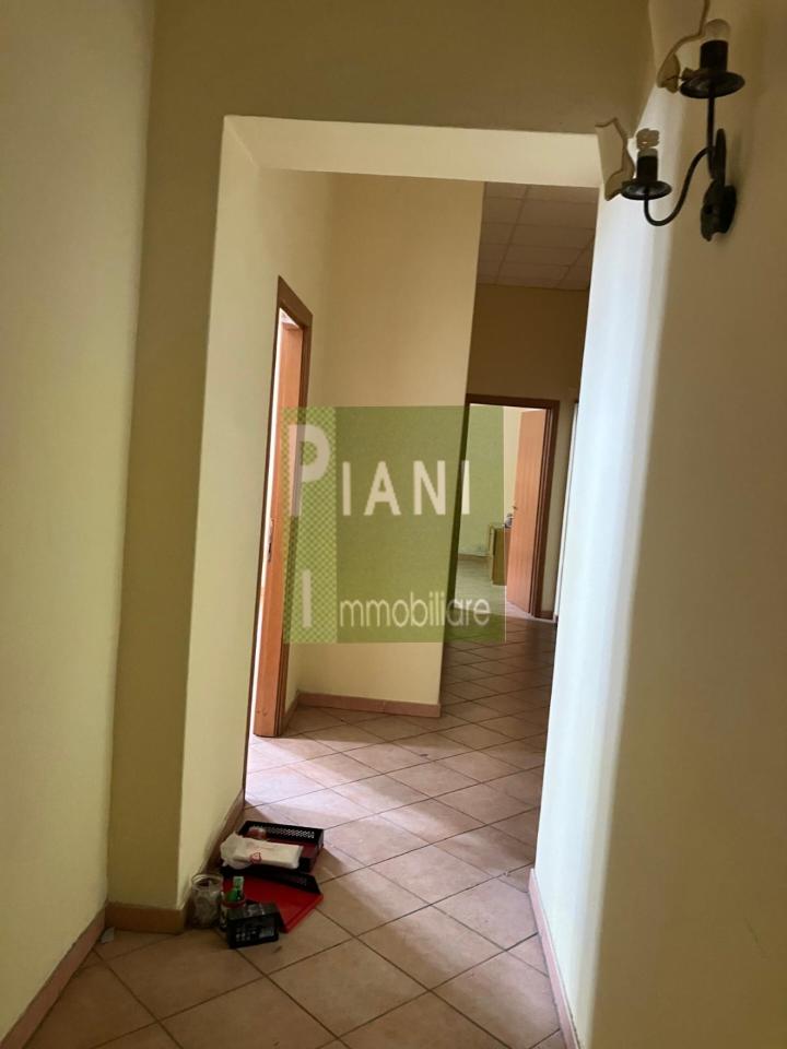 Ufficio in , Livorno, {3} - Foto 2
