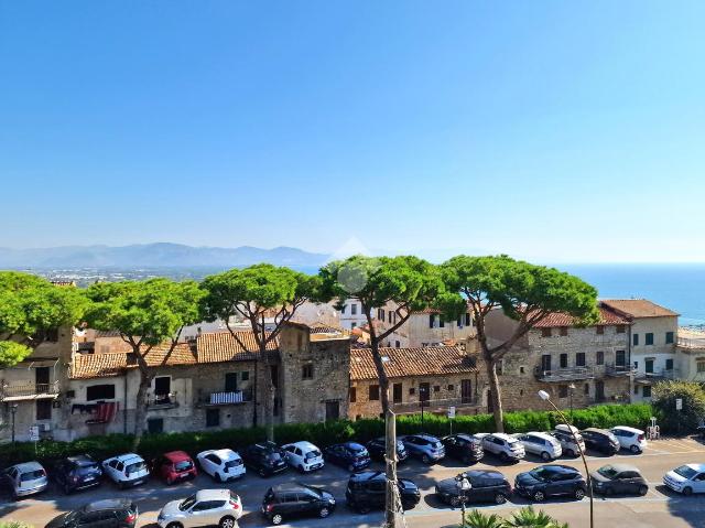 4-room flat in Via Alberto Carlo Blanc 2, San Felice Circeo - Photo 1