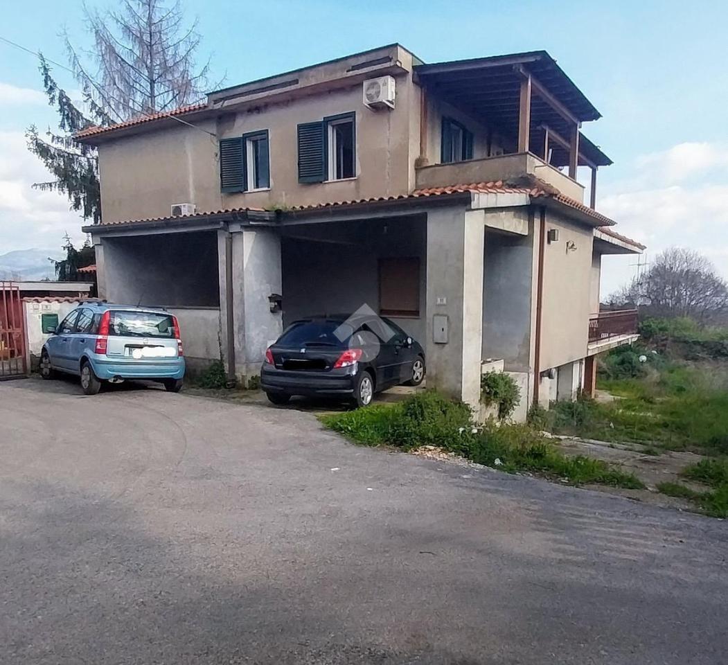 Casa indipendente in vendita a Lariano