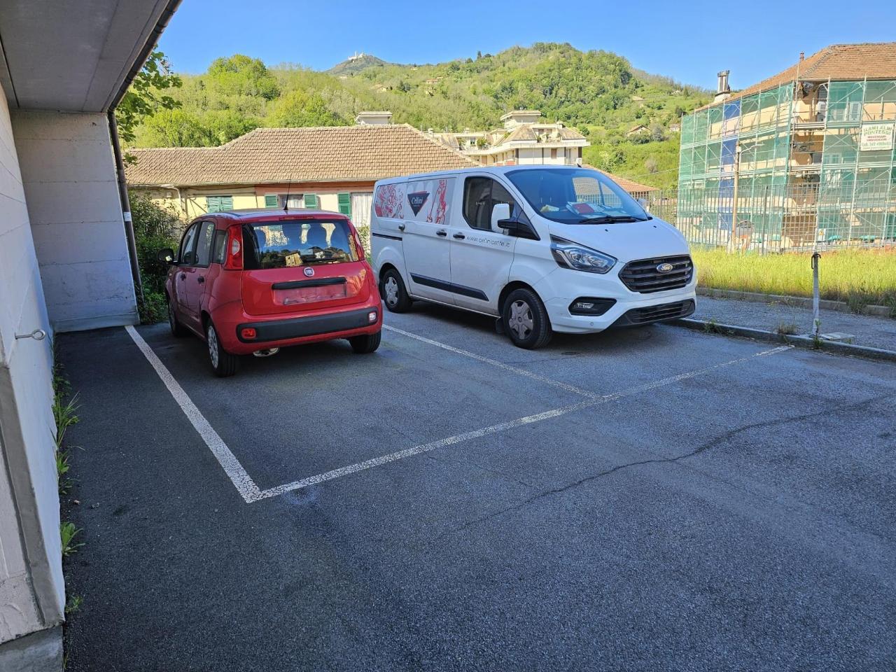 Parcheggio in Via Campomorone 31z, Genova, {3} - Foto 1