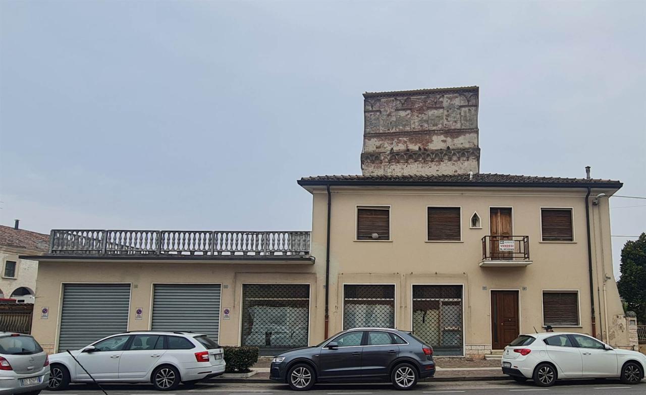 Palazzo in vendita a Povegliano Veronese