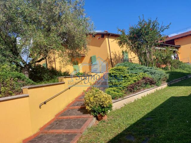 Semi-detached house, Castelnuovo Magra - Photo 1