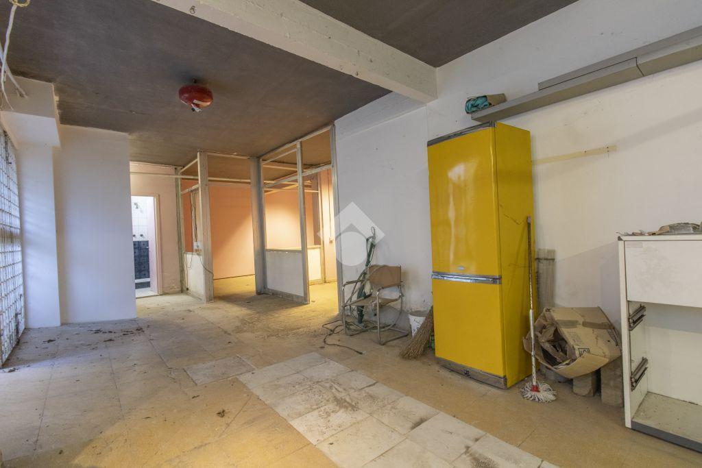 Magazzino in Via Antonio Giammarile 1, Castelnuovo Di Porto, {3} - Foto 2