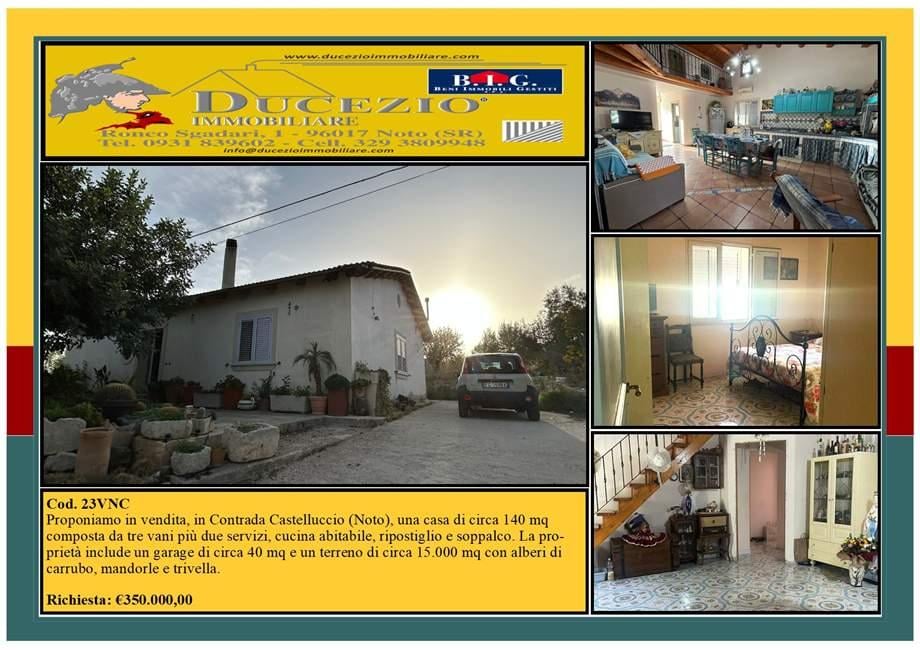 casa indipendente in vendita a Noto in zona Castelluccio