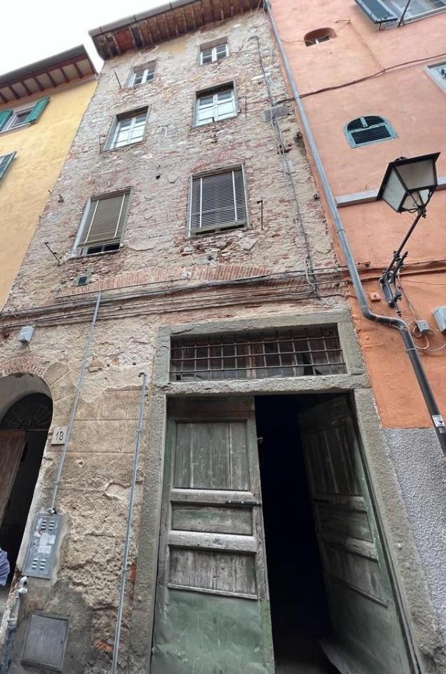 Palazzo in vendita a Pisa