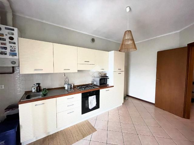 3-room flat in Via Matteotti 35, San Giorgio Bigarello - Photo 1