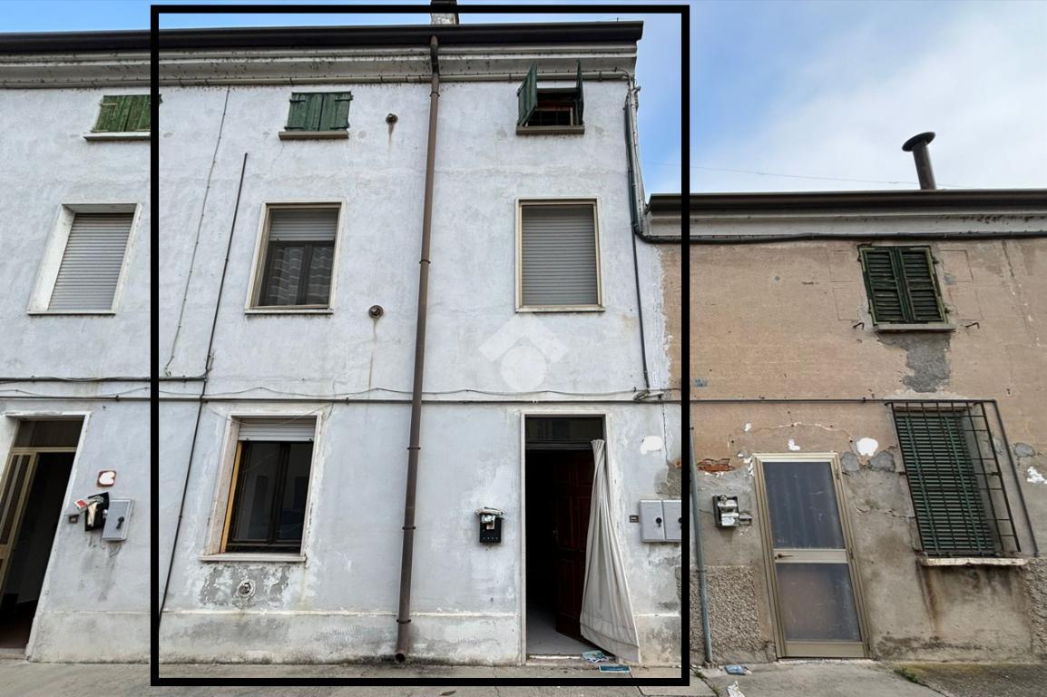 Villa a schiera in vendita a Mantova