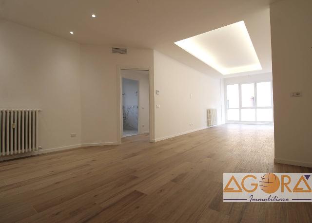 4-room flat in Via Carducci 25, Tortona - Photo 1