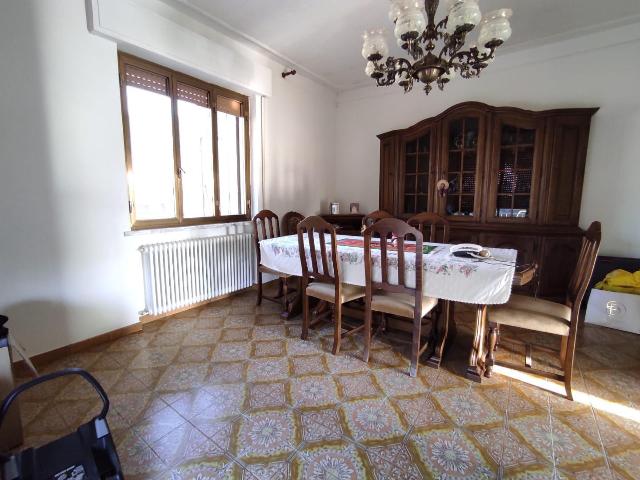 Villa a schiera in Via Pedemontana 28, Luni - Foto 1