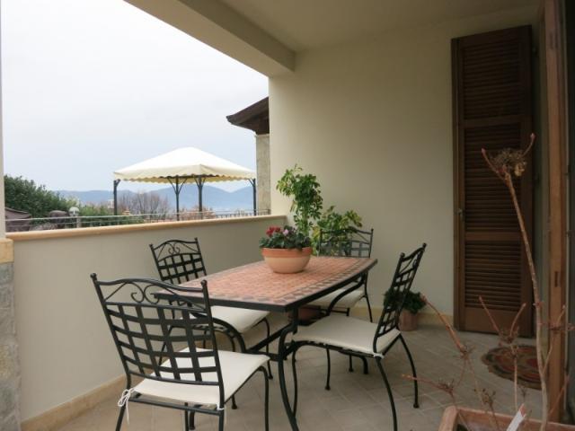 Villa a schiera in Via degli Ulivi 32, Castelnuovo Magra - Foto 1