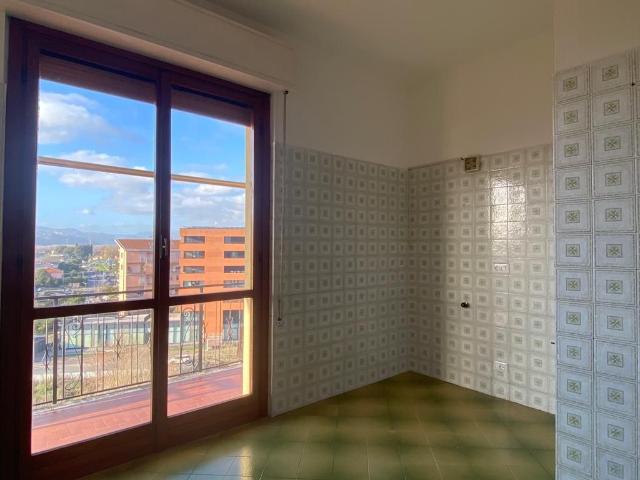 Apartament in Viale della Pace 35, Sarzana - Photo 1