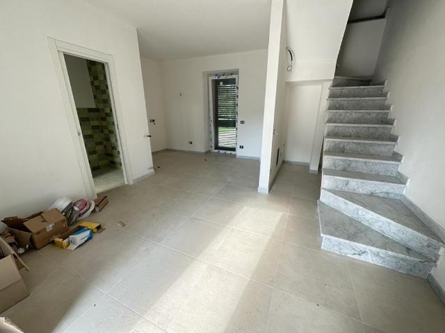 Villa a schiera in Via P. Ratti 44, Ameglia - Foto 1