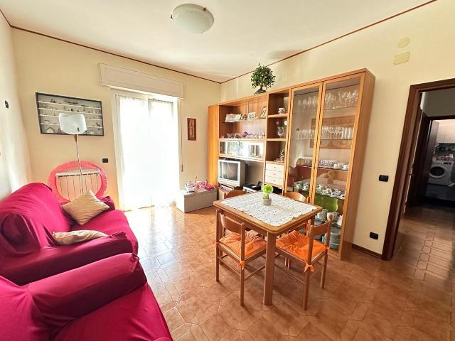 3-room flat in Via Fratelli Rosselli 58, Luni - Photo 1