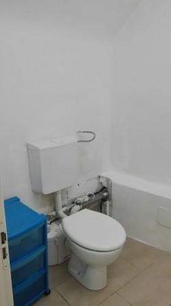 Negozio in Via Arnaldo Terzi 1, Sarzana, {3} - Foto 2