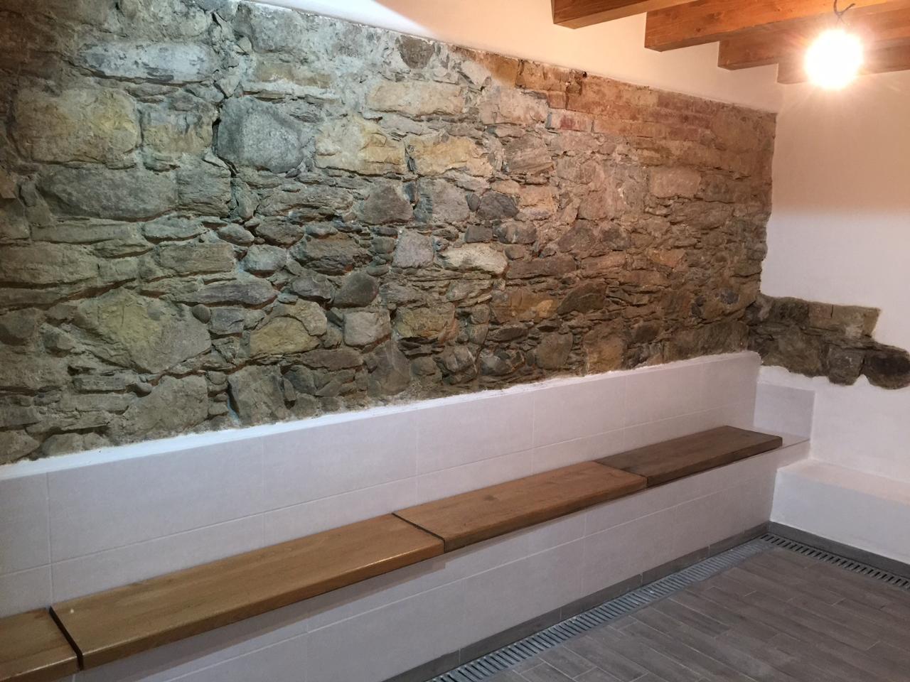 Agenzia immobiliare in Via Salicello 15, Castelnuovo Magra, {3} - Foto 1