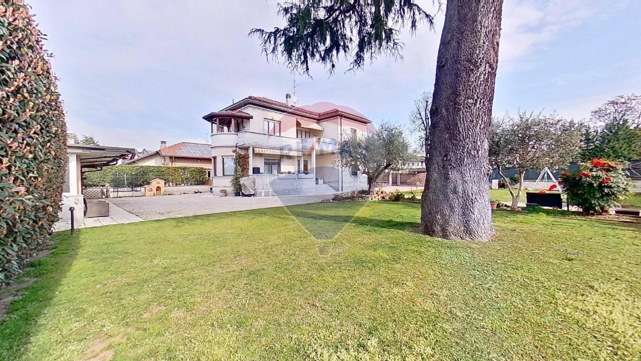 Villa in vendita a Olgiate Olona
