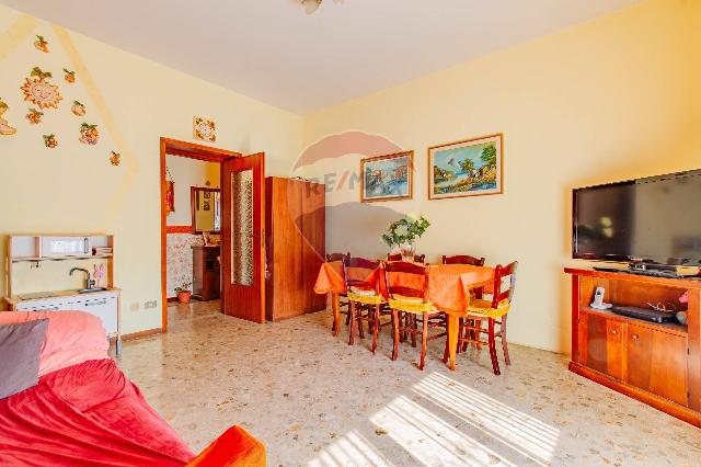 Dreizimmerwohnung in Via Firenze 25, Marnate - Foto 1