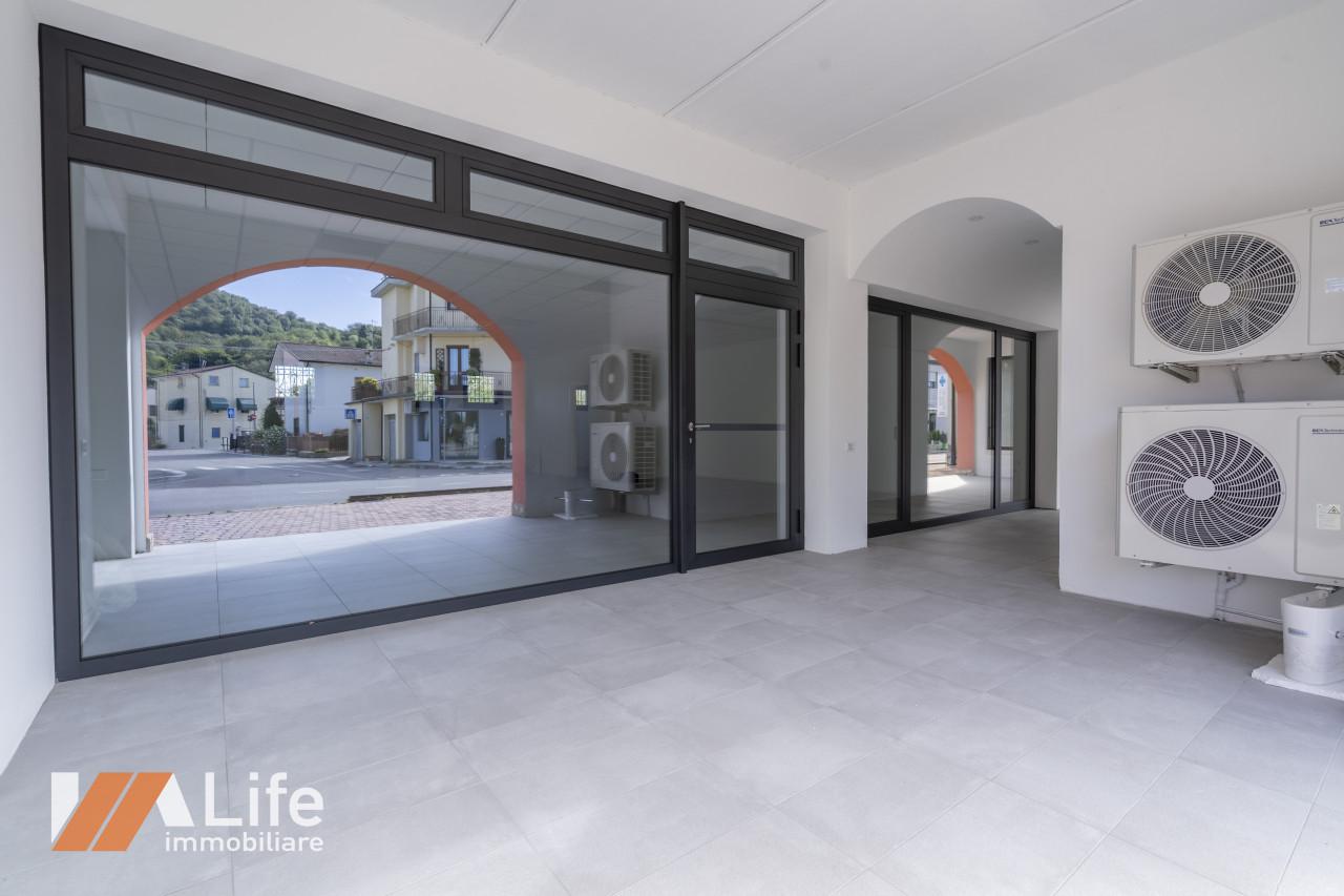 Negozio in Viale Riviera Berica 59, Longare, {3} - Foto 1